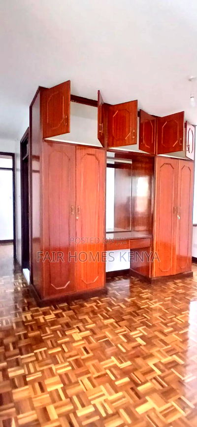 5bdrm Townhouse / Terrace in Kilimani for rent - Image 11