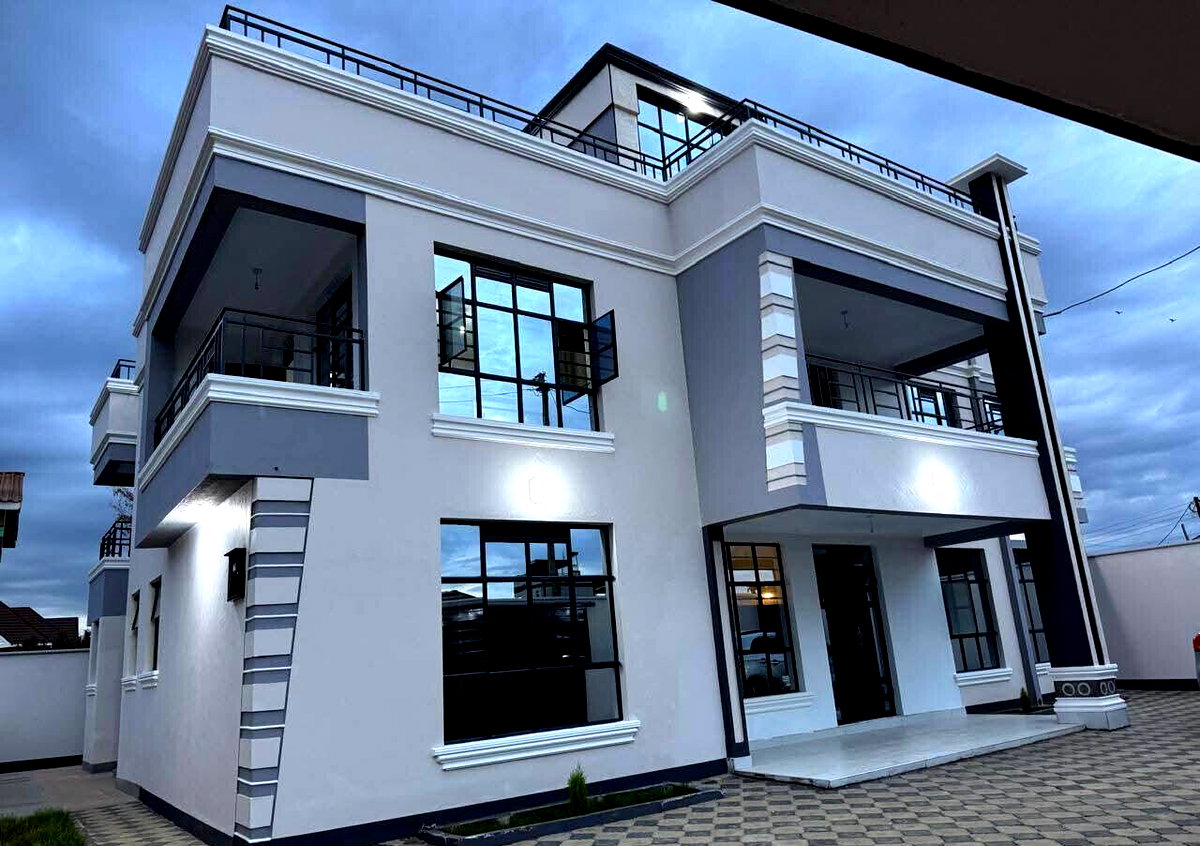 4BR All-Ensuite Mansion with Rooftop Lounge - Thika Landless