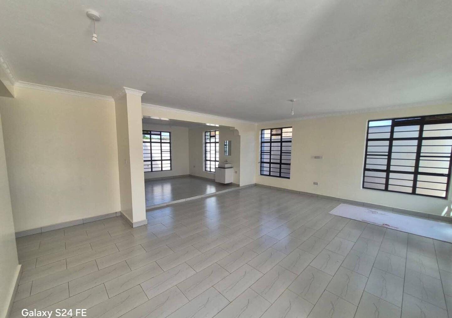 4BR All-Ensuite Mansion with Rooftop Lounge - Thika Landless