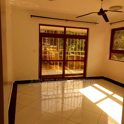 3bdrm Apartment in Nyali for rent - Image 4