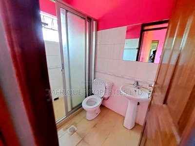 5bdrm Mansion in South B for sale - Image 10