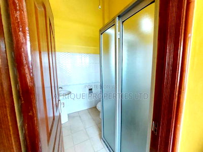 5bdrm Mansion in South B for sale - Image 12