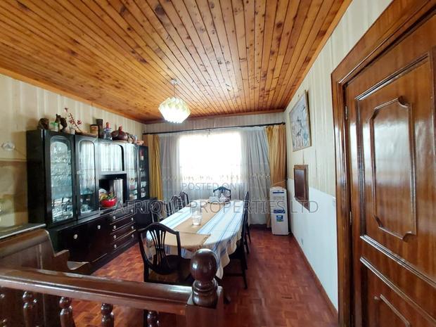 5bdrm Bungalow in Loresho for sale