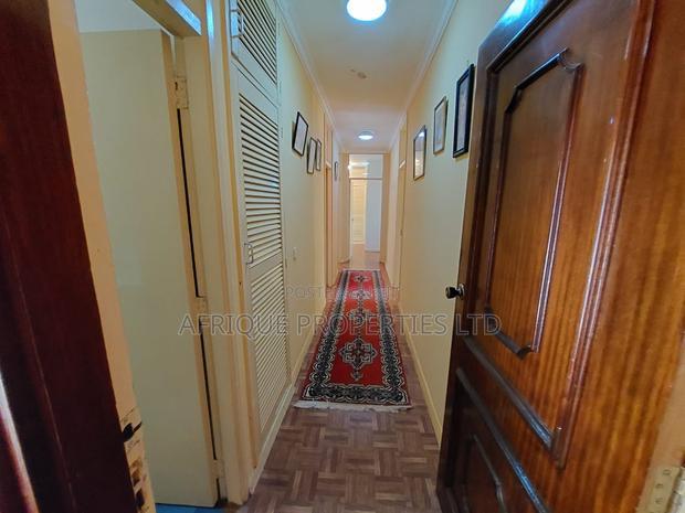 5bdrm Bungalow in Loresho for sale