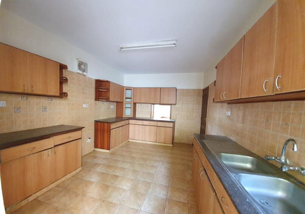 5-Ensuite Townhouse with DSQ & Shared Pool - Lavington