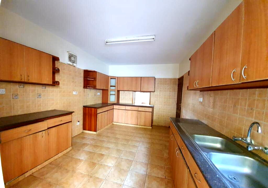 5-Ensuite Townhouse with DSQ & Shared Pool - Lavington