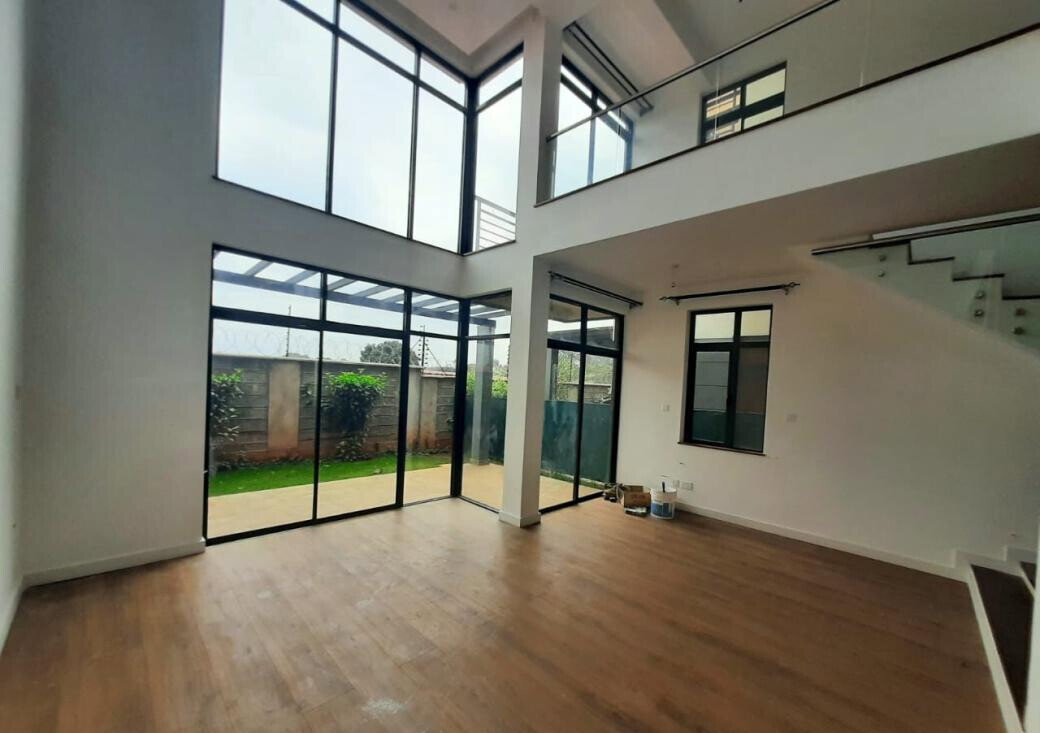 New 4BR Townhouse with Valley Views & Pool - Loresho