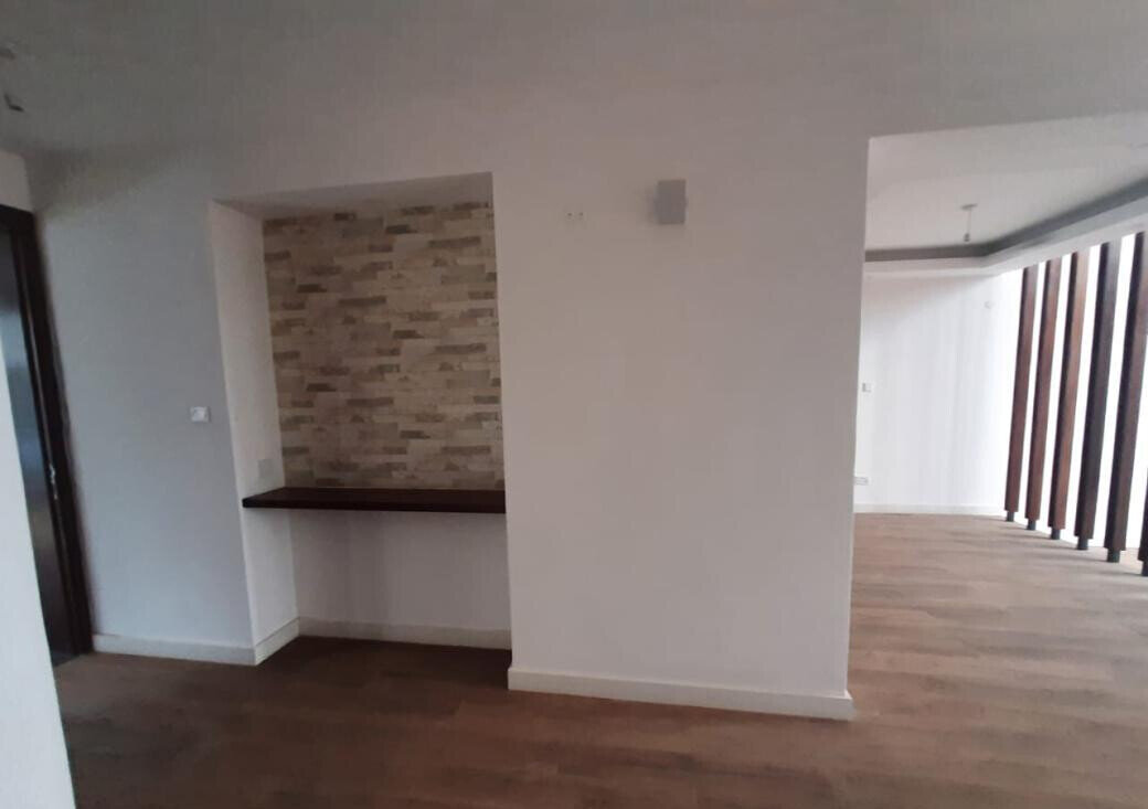 New 4BR Townhouse with Valley Views & Pool - Loresho
