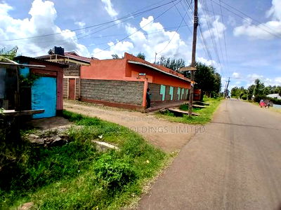 Prime Commercial Rental Property on Tarmac in Matasia - Image 2