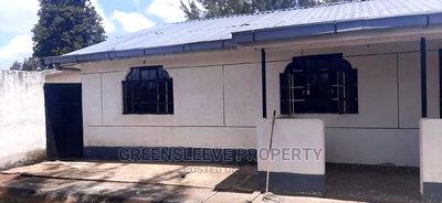 2bdrm Bungalow in Karen for Rent - Image 4