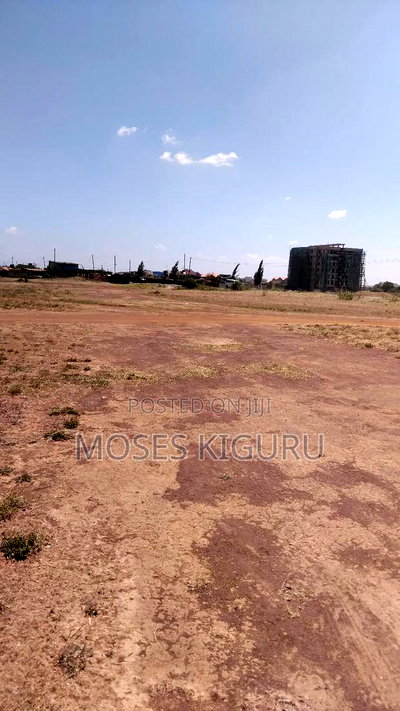 JUJA, 5 Acres Touching Tarmac - Image 3