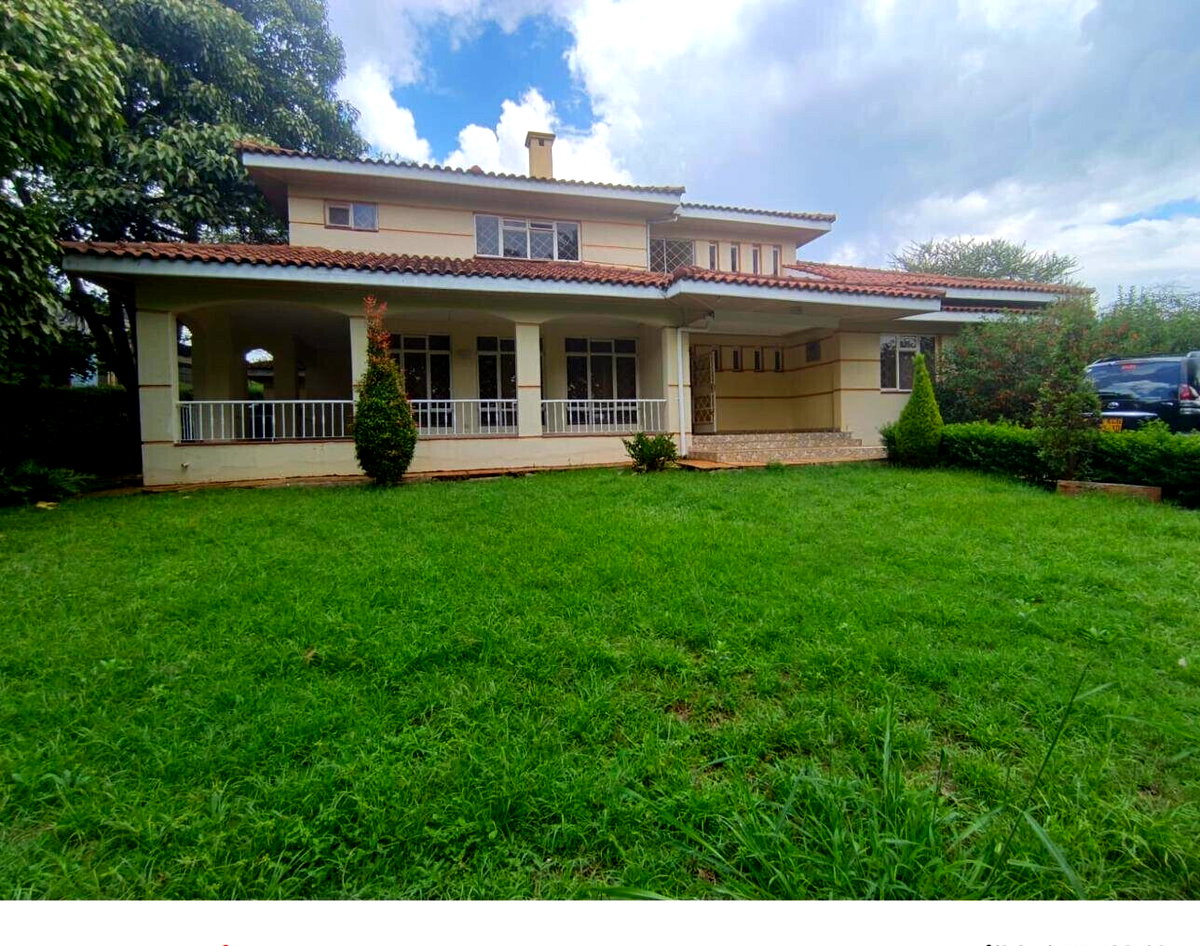 4BR Townhouse on Half-Acre Garden with DSQ - Runda