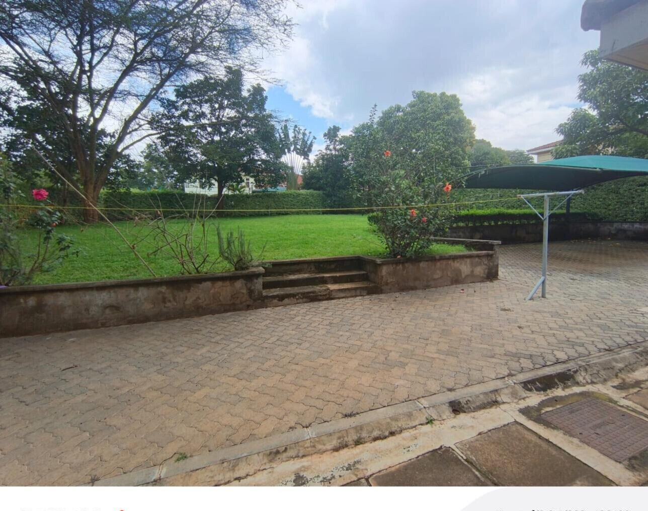 4BR Townhouse on Half-Acre Garden with DSQ - Runda