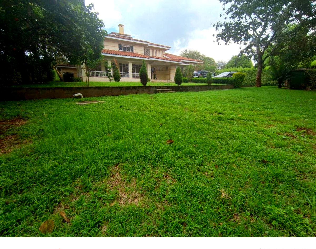 4BR Townhouse on Half-Acre Garden with DSQ - Runda