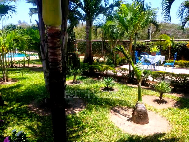 6bdrm House in Nyali Area for sale