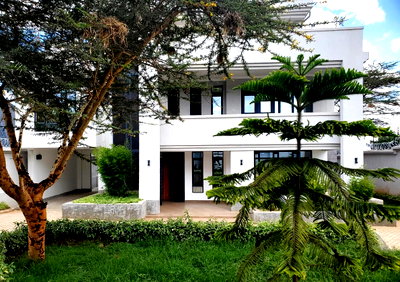 5BR All-Ensuite Villa with Gym & Solar - Rimpa, Rongai