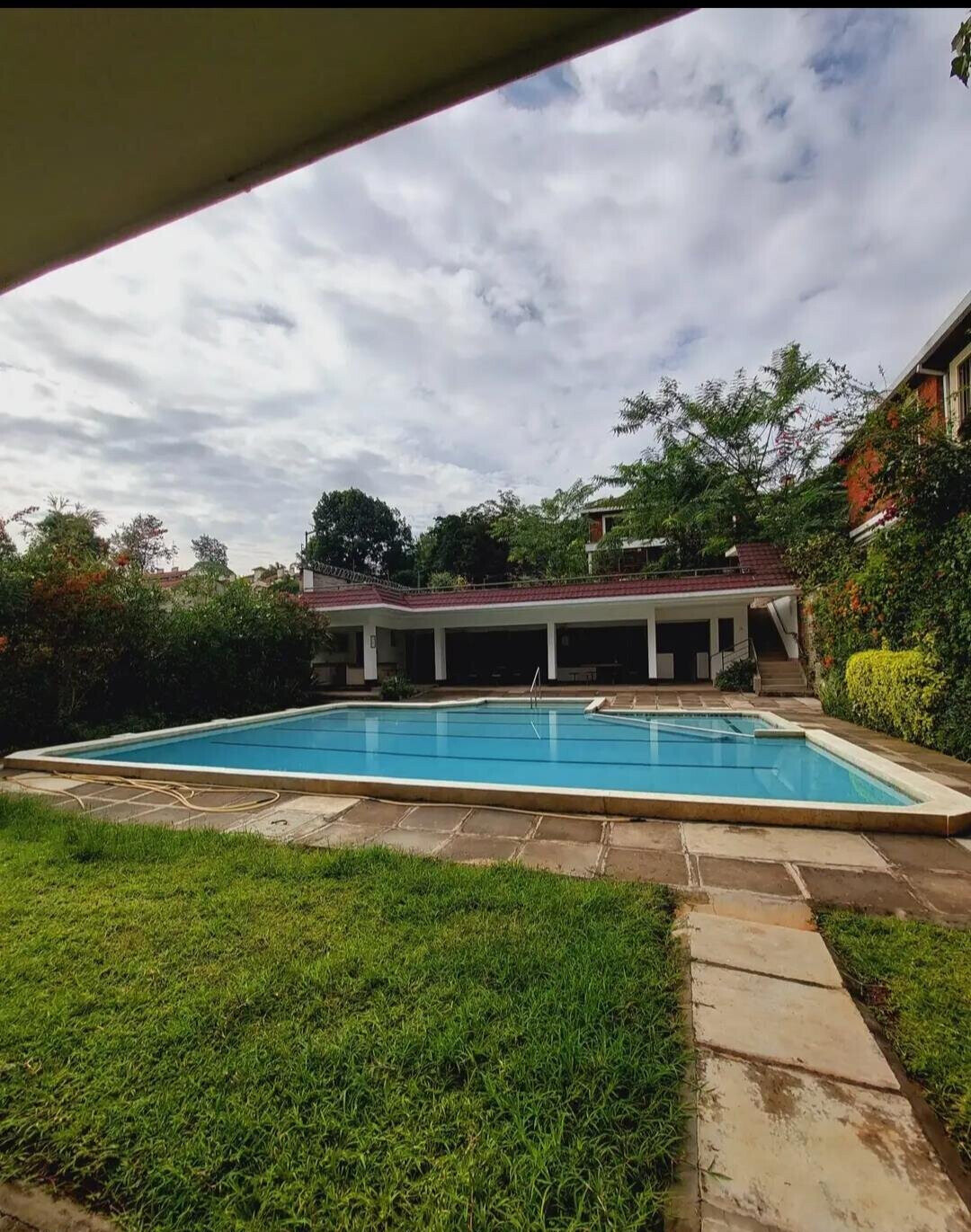 5-Ensuite Villa in Gated Community of 15 - Spring Valley