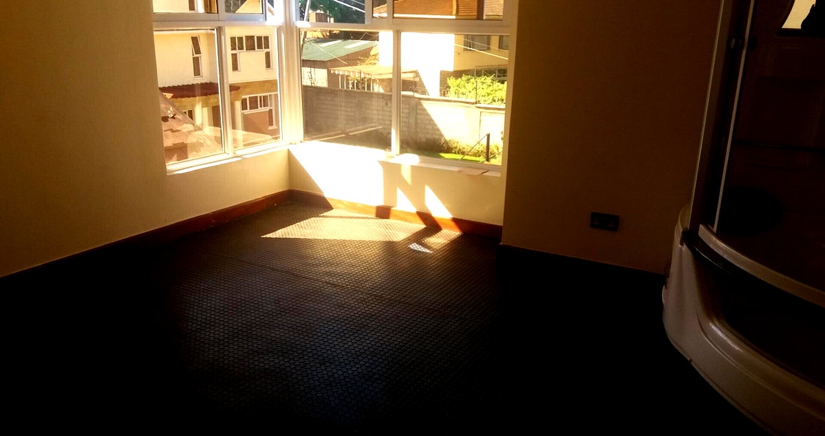 5-Ensuite Townhouse with Gym & Study in Lavington - Valley Arcade