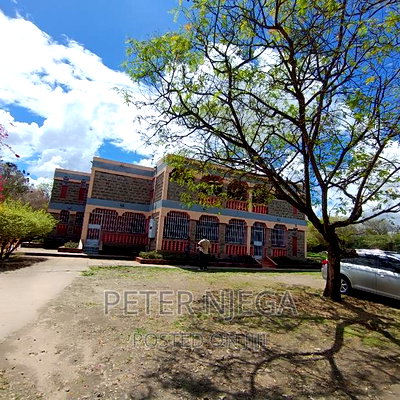 5 Acres Plus 7 Bedroom Maisonette in Kitengela Milimani - Image 12