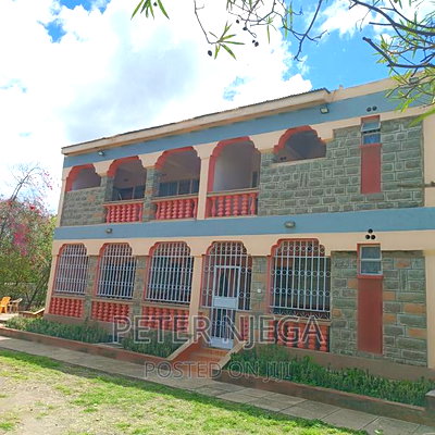 5 Acres Plus 7 Bedroom Maisonette in Kitengela Milimani - Image 10