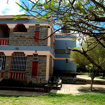 5 Acres Plus 7 Bedroom Maisonette in Kitengela Milimani - Image 11