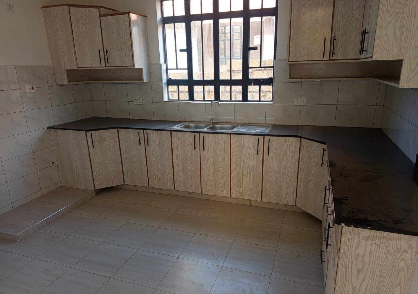 4BR Maisonette with DSQ & Custom Finishes - Ongata Rongai