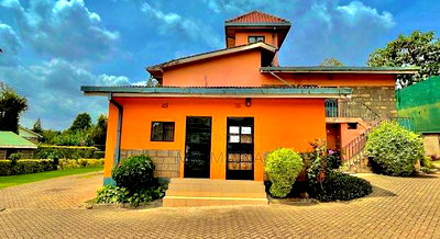 6bdrm Maisonette in Ridgeways Spring for sale - Image 2