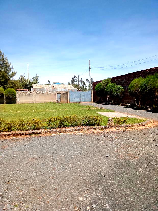 Furnished 4bdrm Bungalow in Chipsy Road Kimumu, Eldoret CBD for Sale