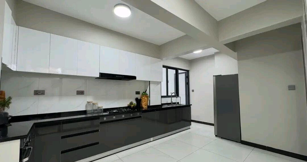 4BR All-Ensuite with Pool, Gym & Backup Power - Kileleshwa