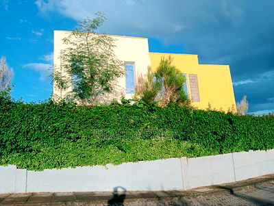 4bdrm Maisonette in Joska for rent - Image 13