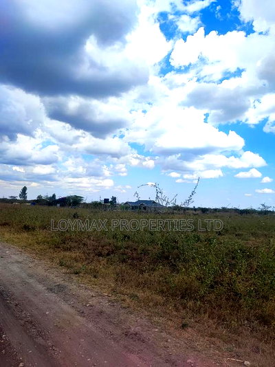5 Acres on Sale in Kitengela Near Fred's Ranch Kisaju. - Image 4
