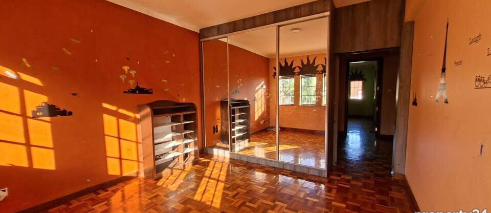 4-Ensuite Townhouse with DSQ & Guest Cloakroom - Brookside