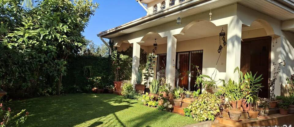 4-Ensuite Townhouse with DSQ & Guest Cloakroom - Brookside