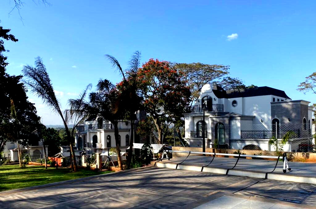 5-Ensuite Townhouse with Jacuzzi & UN Approval - Loresho