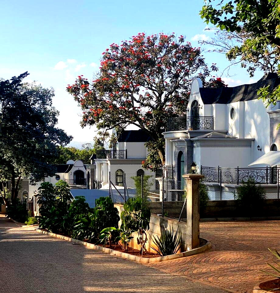 5-Ensuite Townhouse with Jacuzzi & UN Approval - Loresho