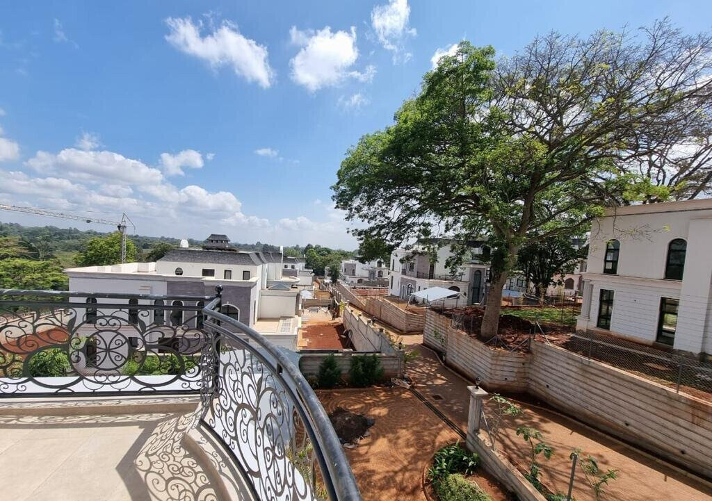 5-Ensuite Townhouse with Jacuzzi & UN Approval - Loresho