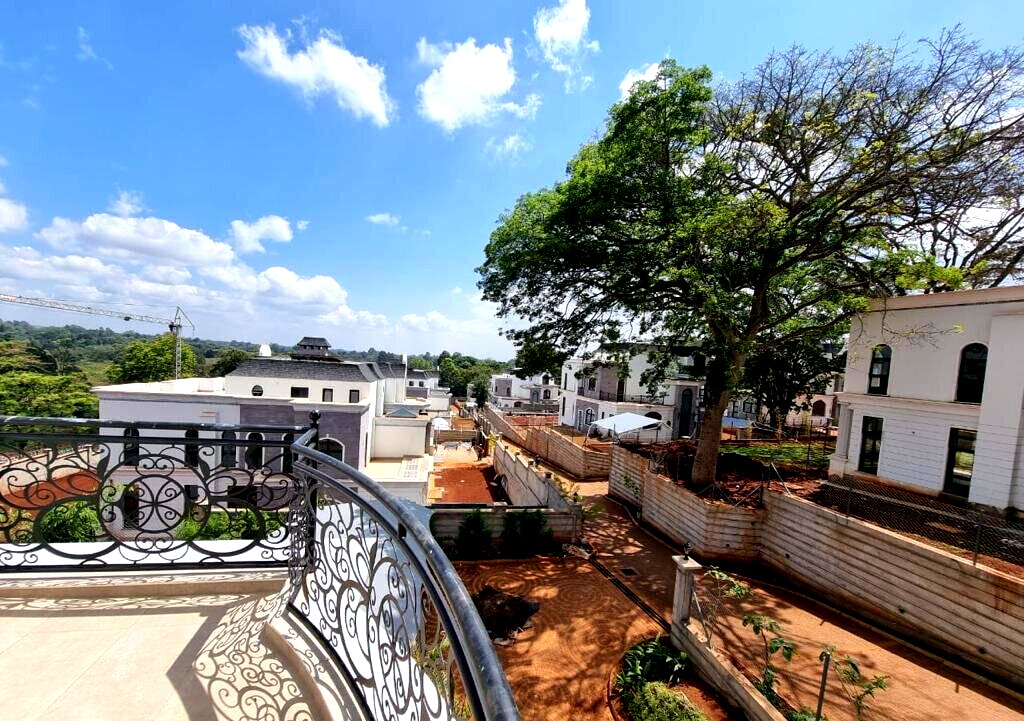 5-Ensuite Townhouse with Jacuzzi & UN Approval - Loresho