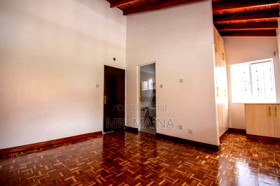 4bdrm House in Gatanga Hill Court, Valley Arcade for sale - Image 8