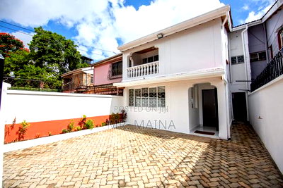 4bdrm House in Gatanga Hill Court, Valley Arcade for sale - Image 12