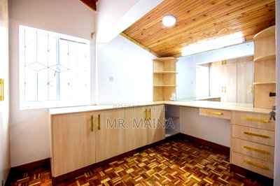 4bdrm House in Gatanga Hill Court, Valley Arcade for sale - Image 18