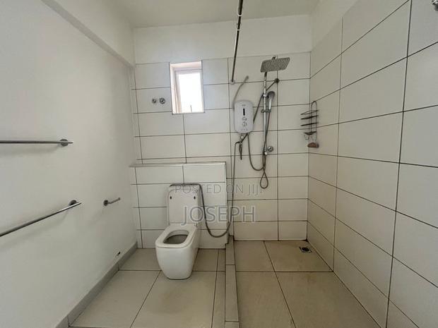 3bdrm Apartment in Parklands for rent