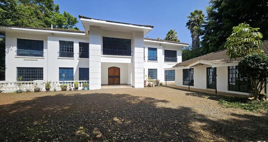5-Ensuite Townhouse with Fireplace & UN Proximity - Gigiri