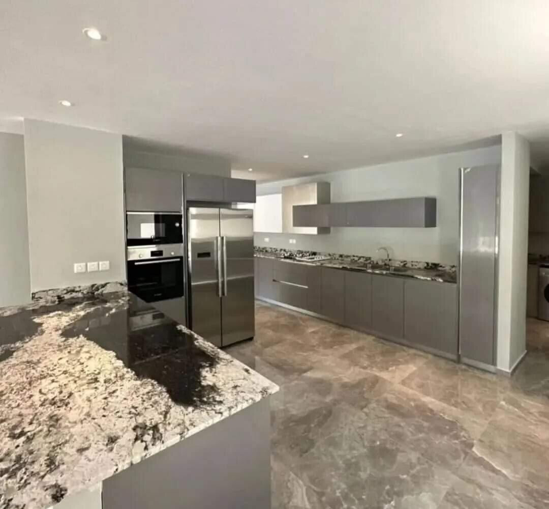 3-Bed Garden Villa with Italian Kitchen & Solar - Spring Valley