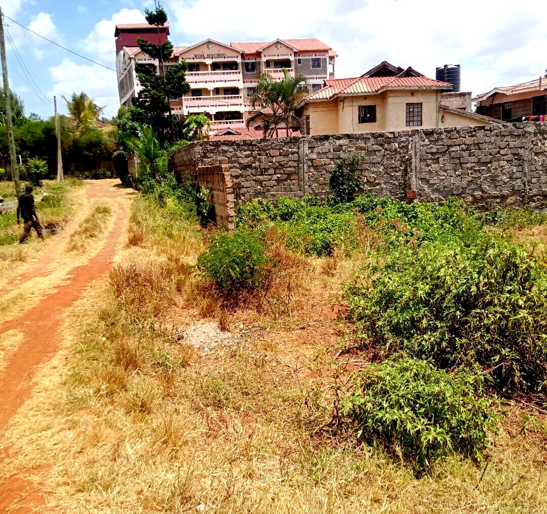 Spacious 5-Bedroom Townhouse on 40x70 Plot - Utawala, Nairobi