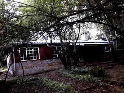 2 Bedroom Style Cottage - Image 4