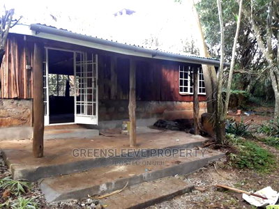 2 Bedroom Style Cottage - Image 1