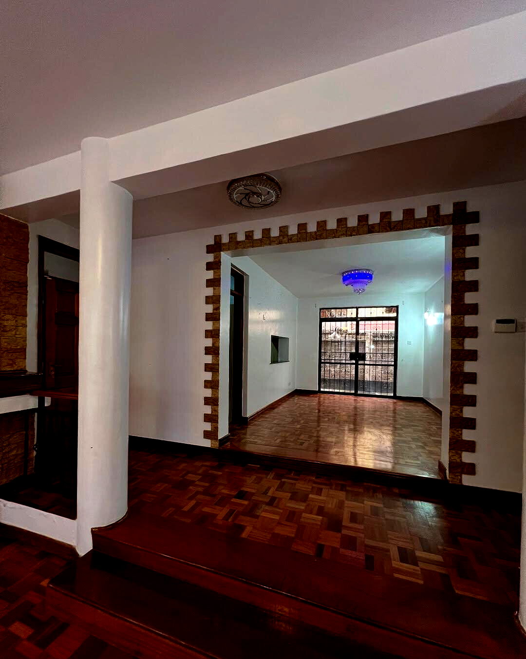 5-Ensuite Townhouse with Private Garden & DSQ - Lavington