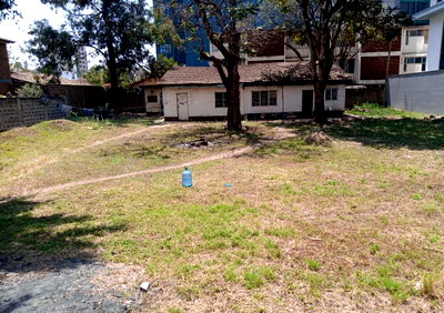 1/2 Acre Garden Plot in Westlands