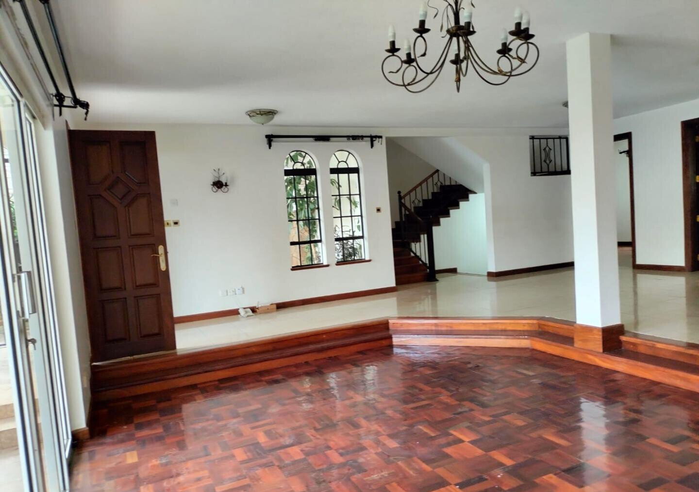 4-Ensuite Townhouse with DSQ & Private Garden - Westlands