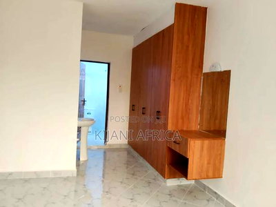 3bdrm Bungalow in Kitengela for rent - Image 16